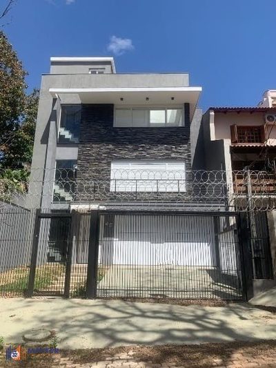 Casa, 3 quartos, 294 m² - Foto 1