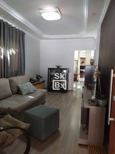 Casa, 3 quartos, 183 m² - Foto 1