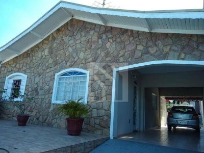 Casa, 2 quartos, 140 m² - Foto 1