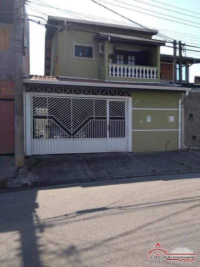 Casa, 3 quartos, 180 m² - Foto 1