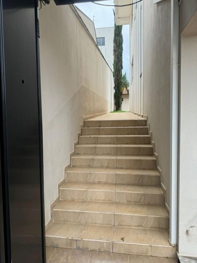 Casa, 3 quartos, 286 m² - Foto 2