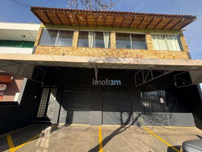 Depósito-Galpão, 358 m² - Foto 1