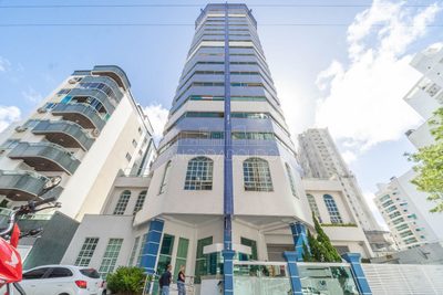 Apartamento, 2 quartos, 121 m² - Foto 1