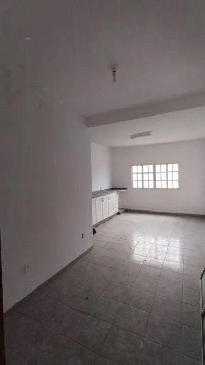 Casa, 1 quarto, 180 m² - Foto 3