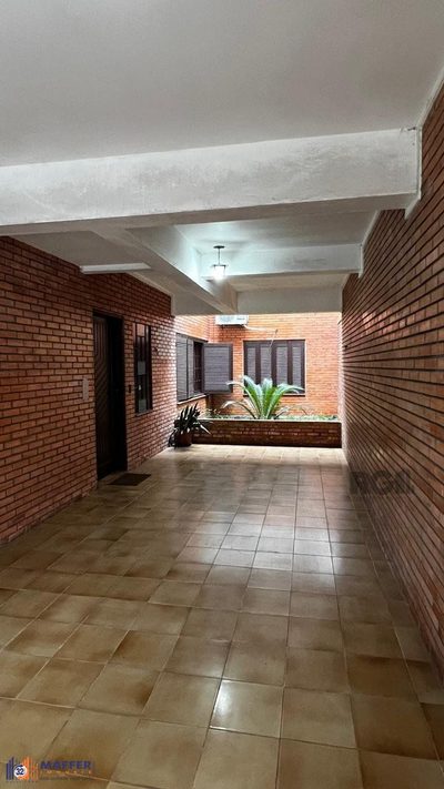 Casa, 5 quartos, 267 m² - Foto 2
