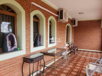 Casa, 3 quartos, 215 m² - Foto 3