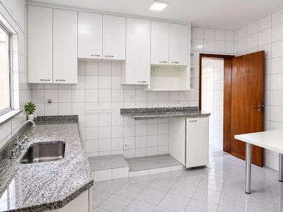Casa, 3 quartos, 230 m² - Foto 4