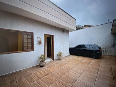Casa, 2 quartos, 130 m² - Foto 1