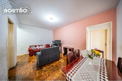 Casa, 2 quartos, 85 m² - Foto 1