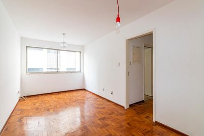 Apartamento, 1 quarto, 60 m² - Foto 1
