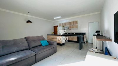 Casa, 3 quartos, 176 m² - Foto 2