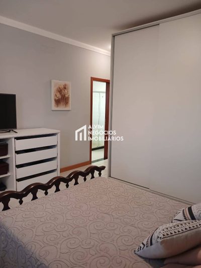 Casa, 3 quartos, 209 m² - Foto 5