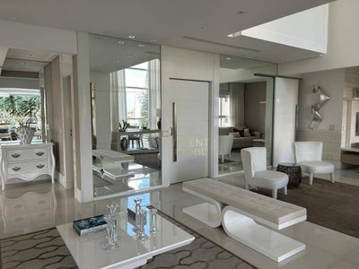 Apartamento, 3 quartos, 230 m² - Foto 2
