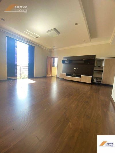 Apartamento, 3 quartos, 290 m² - Foto 2