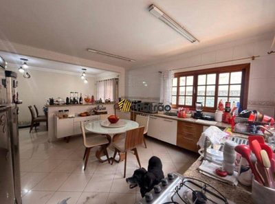 Casa, 3 quartos, 351 m² - Foto 3