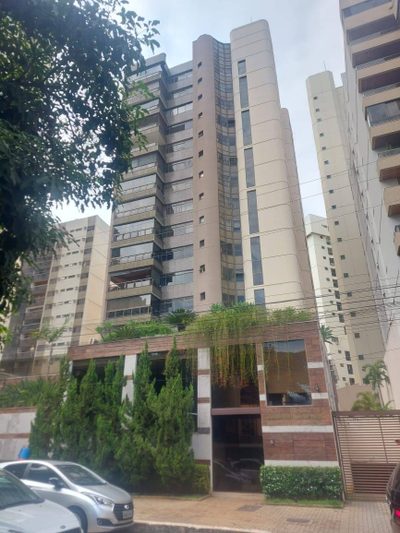 Apartamento, 4 quartos, 377 m² - Foto 1