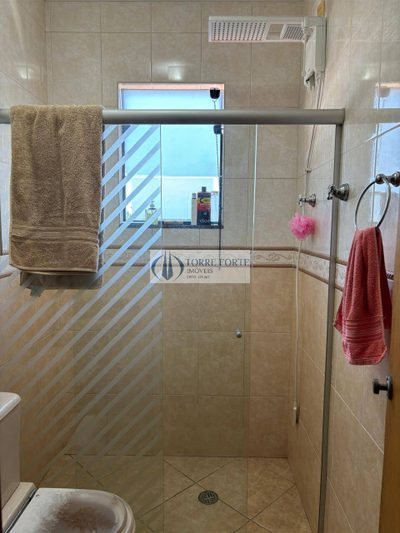 Sobrado, 4 quartos, 240 m² - Foto 2