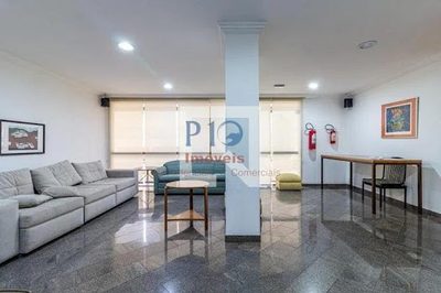Cobertura, 3 quartos, 240 m² - Foto 2