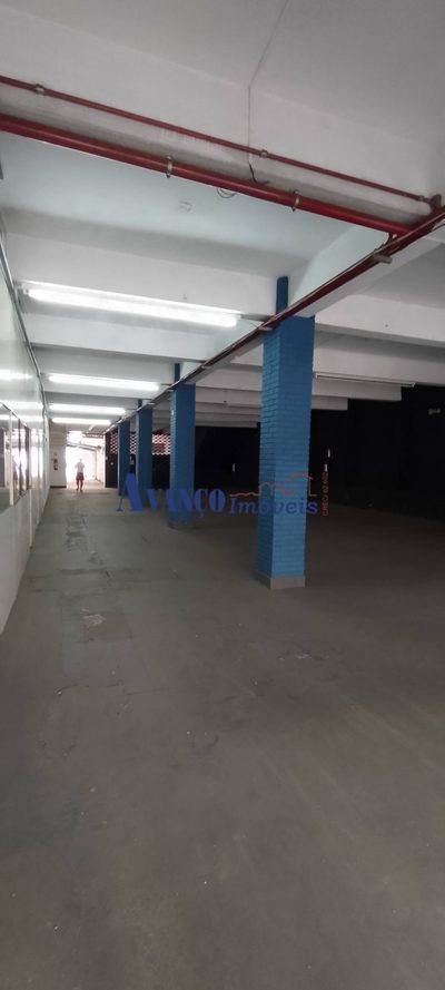 Loja-Salão, 1302 m² - Foto 2