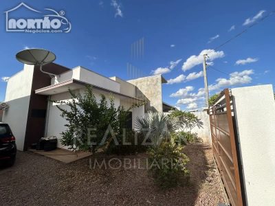 Casa, 3 quartos, 52 m² - Foto 2