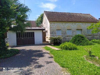 Chácara, 3 quartos, 4684 m² - Foto 1