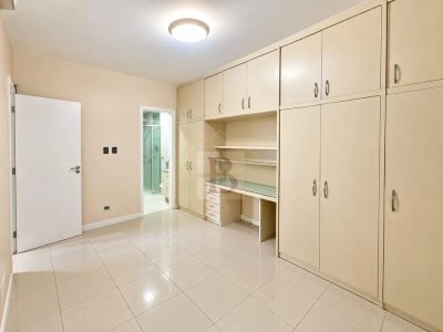 Apartamento, 2 quartos, 77 m² - Foto 1