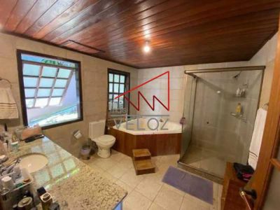 Apartamento, 3 quartos, 213 m² - Foto 1