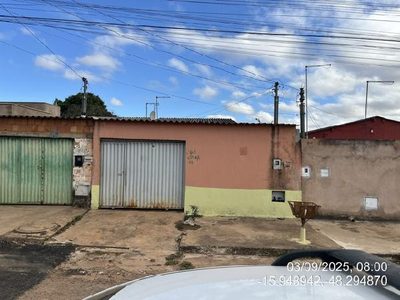 Casa, 3 quartos, 180 m² - Foto 1