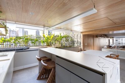 Cobertura, 3 quartos, 217 m² - Foto 2