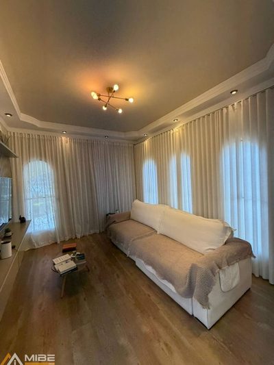 Casa, 3 quartos, 237 m² - Foto 2