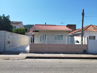 Casa, 3 quartos, 130 m² - Foto 1