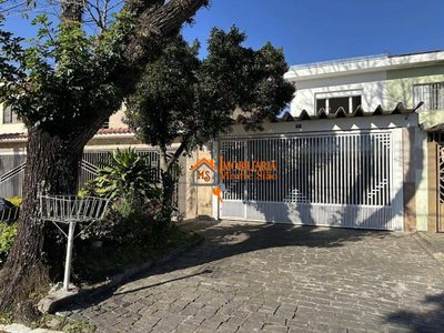 Sobrado, 5 quartos, 221 m² - Foto 1