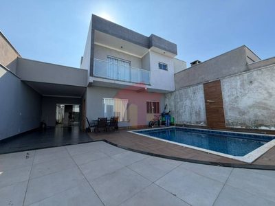 Casa, 3 quartos, 200 m² - Foto 2