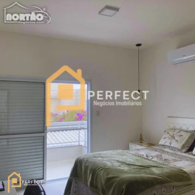 Casa, 5 quartos, 257 m² - Foto 2