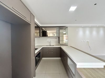 Casa, 3 quartos, 106 m² - Foto 1