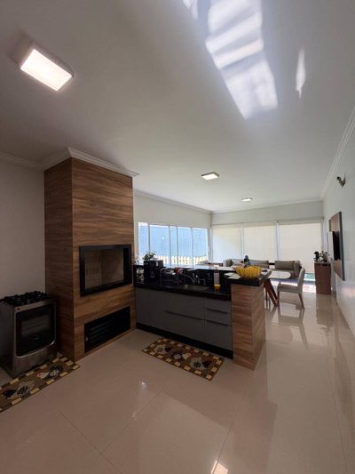 Casa, 3 quartos, 198 m² - Foto 4