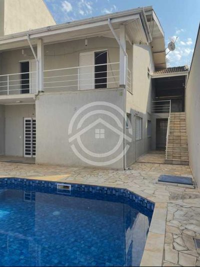 Casa, 3 quartos, 394 m² - Foto 1