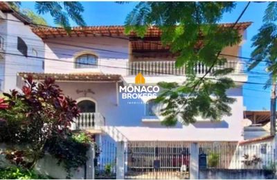 Casa, 4 quartos, 250 m² - Foto 1