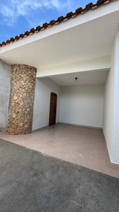 Casa, 2 quartos, 130 m² - Foto 1