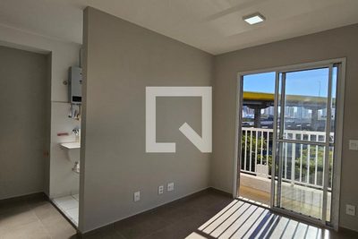 Apartamento, 2 quartos, 37 m² - Foto 2