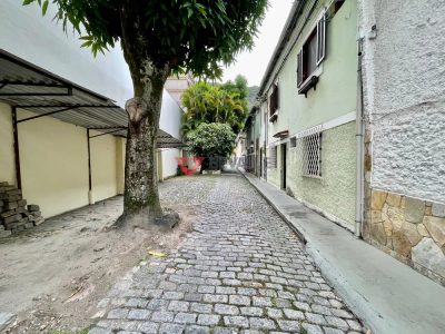 Casa, 5 quartos, 173 m² - Foto 1