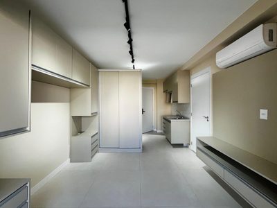 Apartamento, 1 quarto, 32 m² - Foto 1