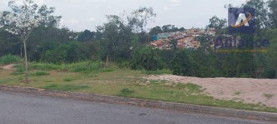 Loteamento e Condomínio, 310 m² - Foto 1