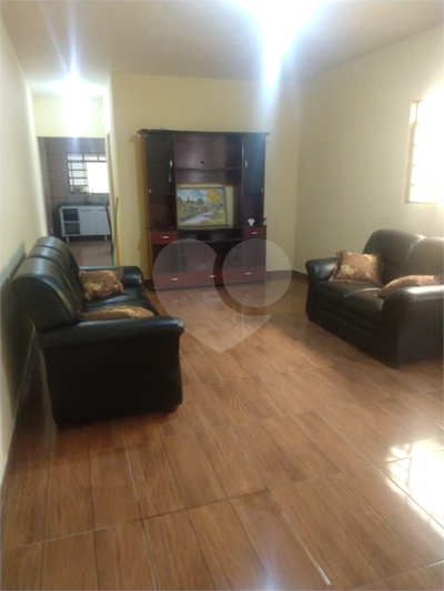 Casa, 2 quartos, 135 m² - Foto 1