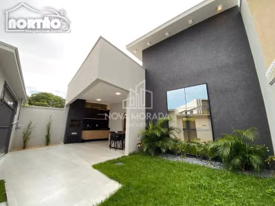 Casa, 4 quartos, 137 m² - Foto 1