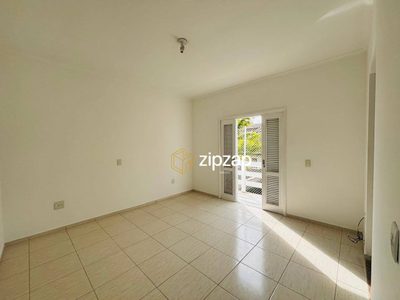 Casa, 3 quartos, 220 m² - Foto 3