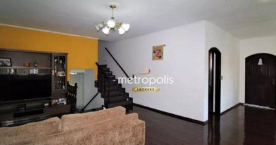 Sobrado, 4 quartos, 218 m² - Foto 1