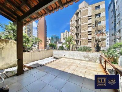 Casa, 4 quartos, 312 m² - Foto 2