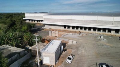 Depósito-Galpão, 18000 m² - Foto 1