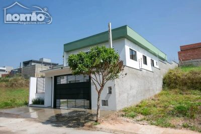 Casa, 5 quartos, 170 m² - Foto 3